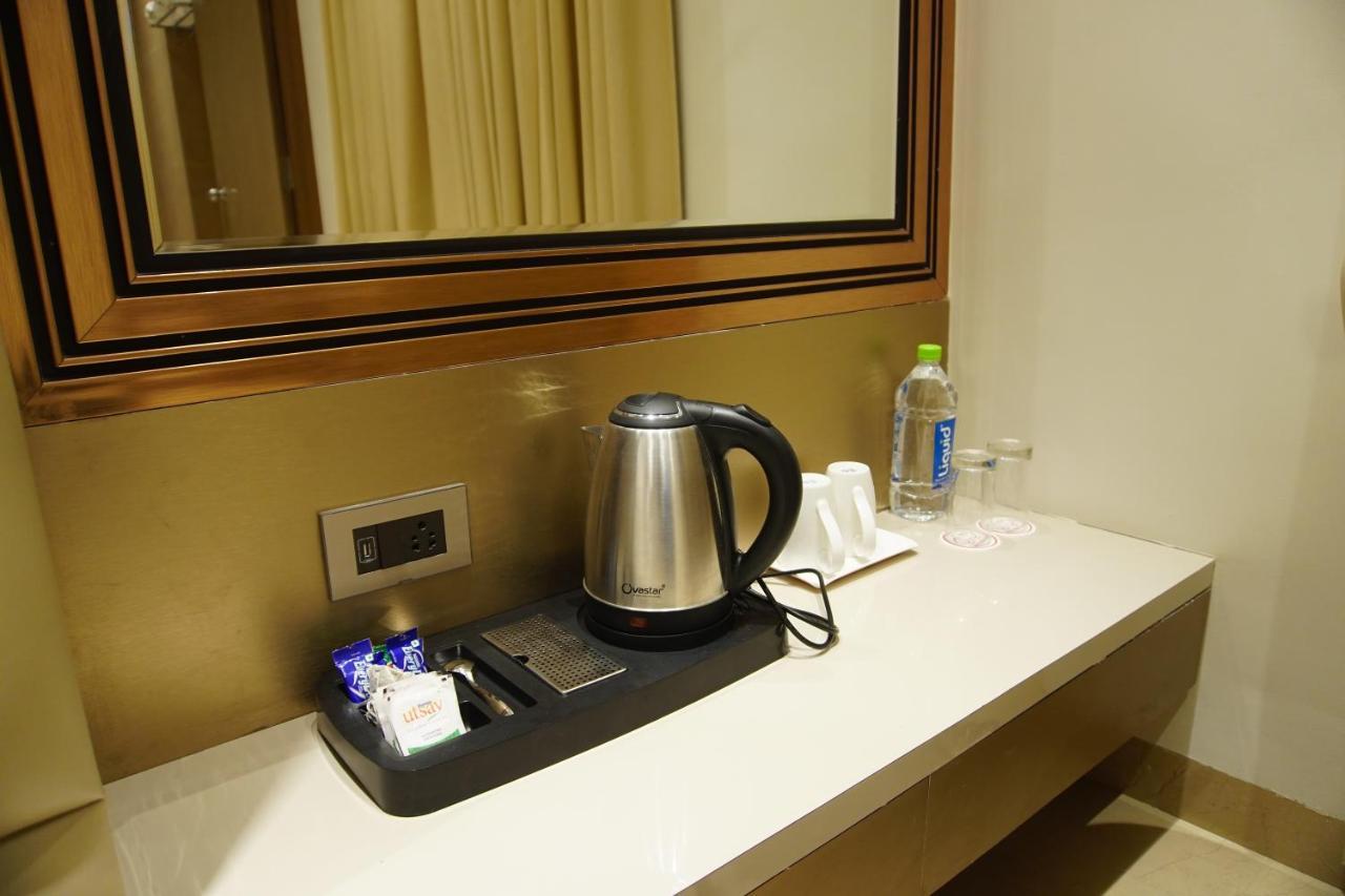 Red Orchid Hotel Kanpur Luaran gambar
