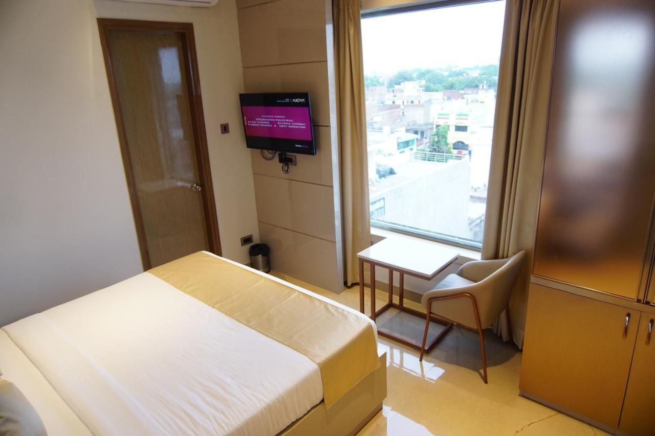 Red Orchid Hotel Kanpur Luaran gambar