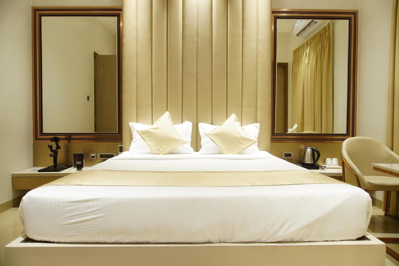 Red Orchid Hotel Kanpur Luaran gambar
